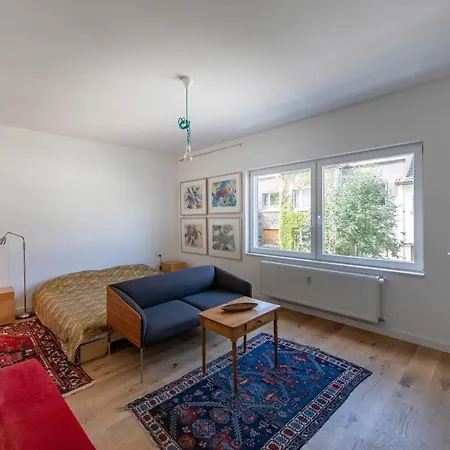 Helle Grosse Wohnung Mit Schnellem Internet Apartment Essen