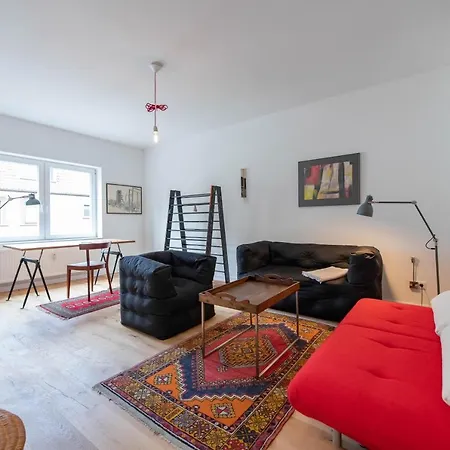 Daire Helle Grosse Wohnung Mit Schnellem Internet *